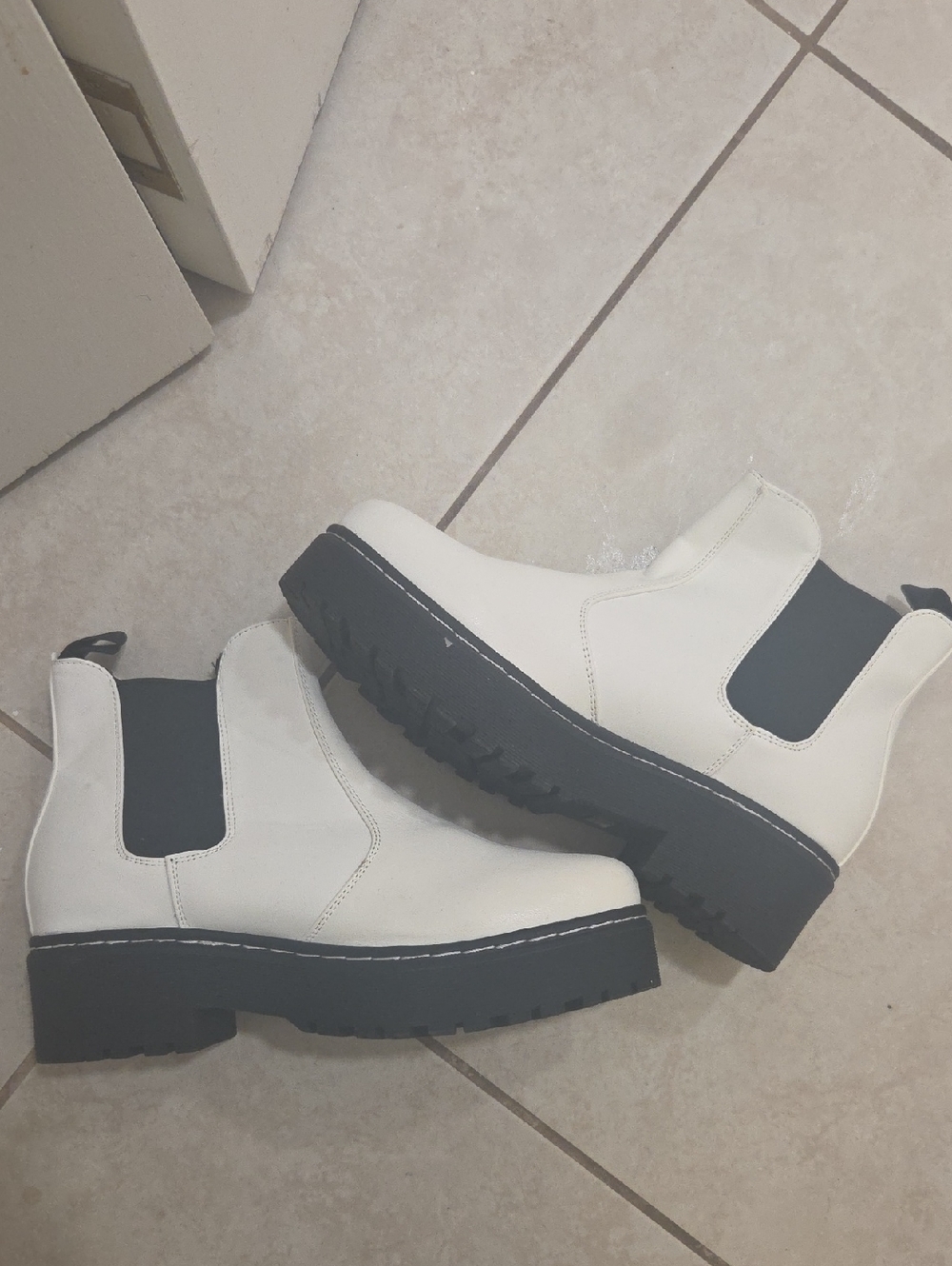 Lug Sole Boots - Black Elastic Panel